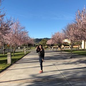 Meet your Posher, Nhi